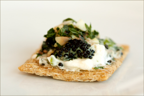 икра на хлебце