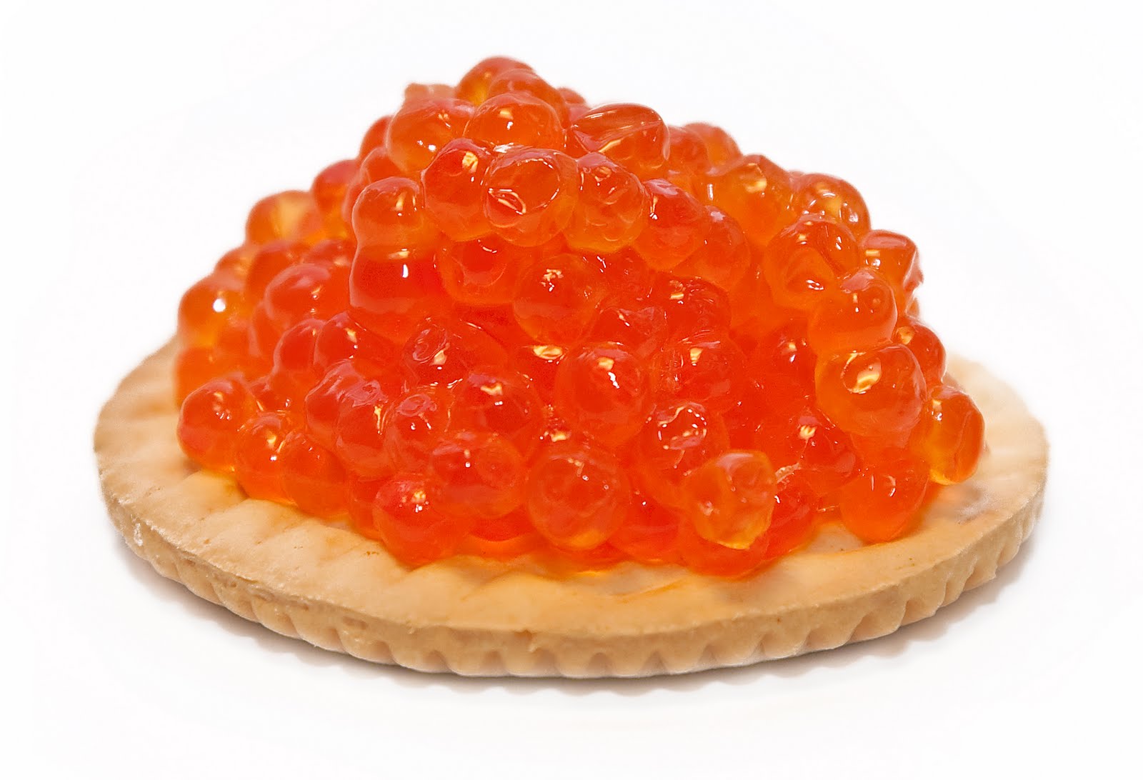 икра на крекере